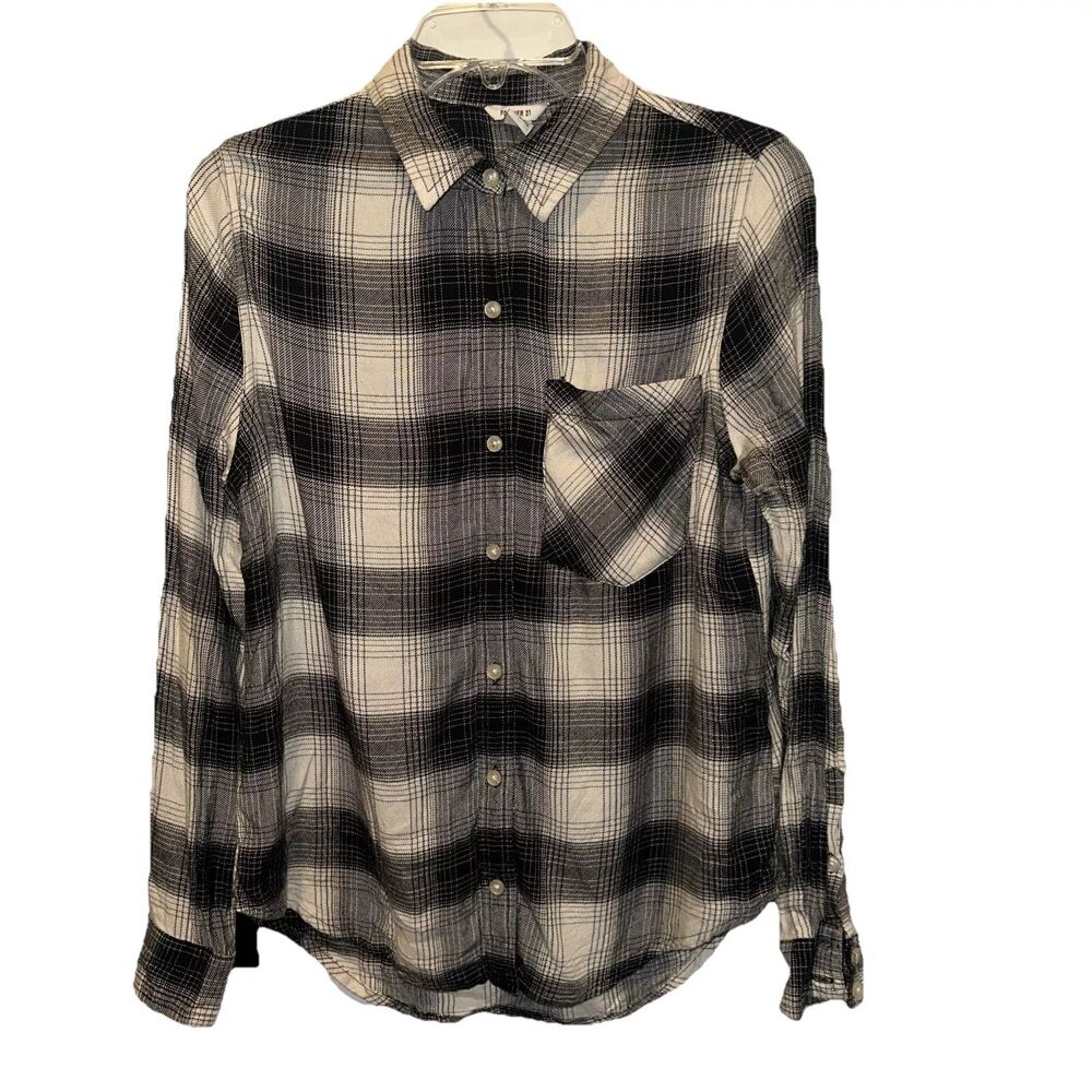 Forever 21 Plaid Button Up Flannel Long Sleeve Shirt black/white/size Medium